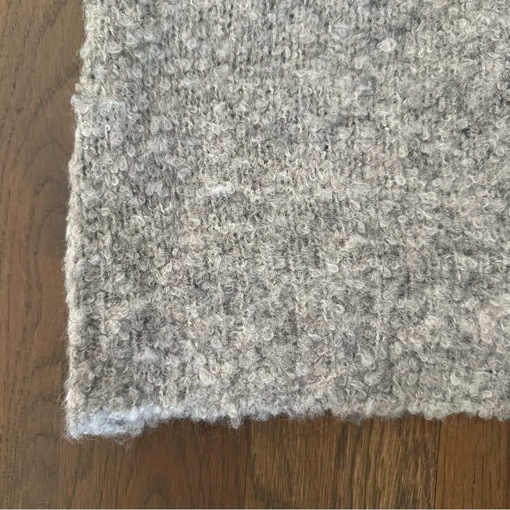 NWT Compañía Fantástica Ban.do Heart Button Boucle Cardigan in Grey Size Small - Picture 5 of 7